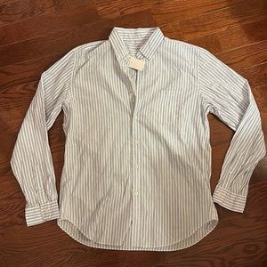 Men’s lightweight j crew button down shirt